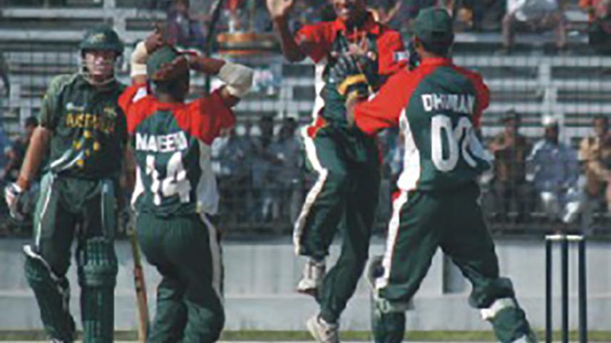 2004-03-05__sports01.jpg