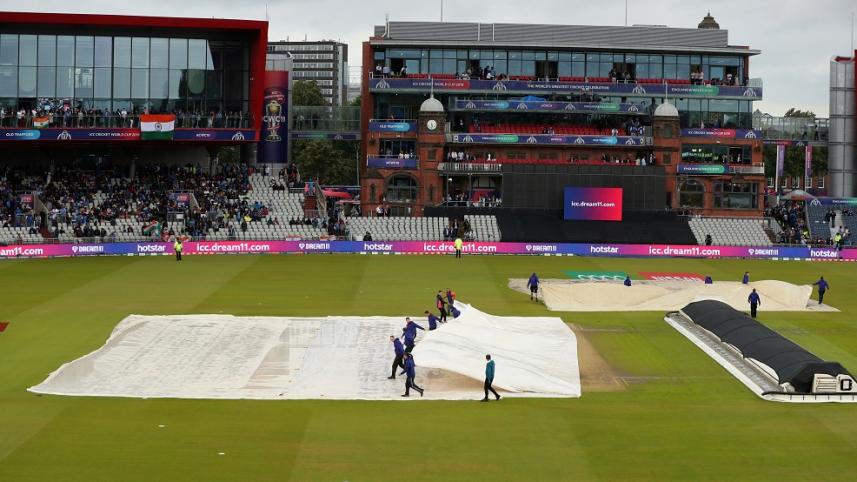 2019-07-09T163616Z_733748934_RC1F9956EFF0_RTRMADP_3_CRICKET-WORLDCUP-IND-NZL.JPG