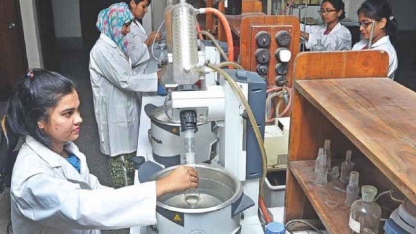 chemistry_lab.jpg