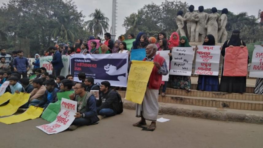 du_protest.jpg