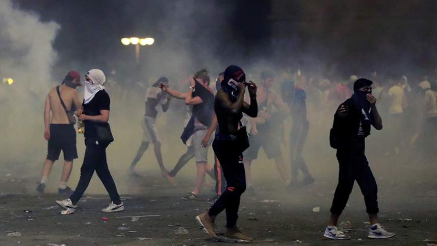 FINAL-PARIS-FANS.jpg