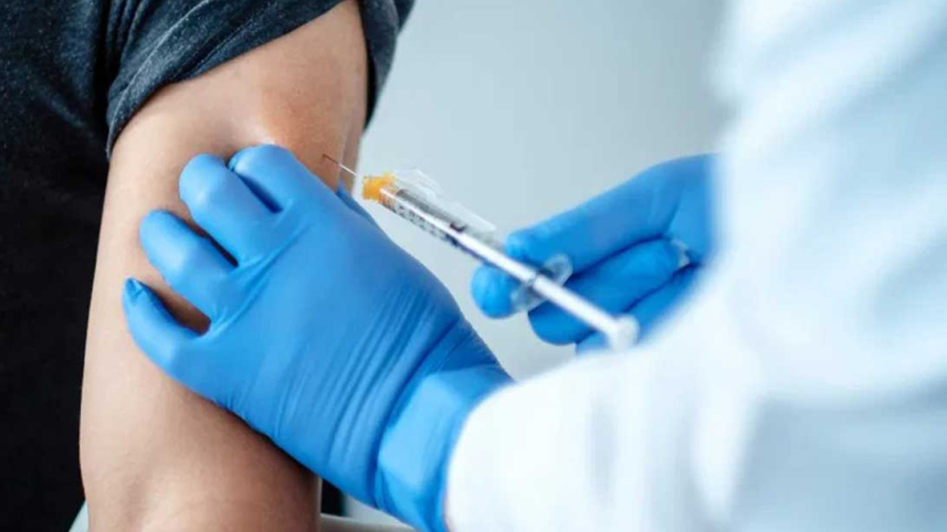 Vaccination_Reuters.jpg