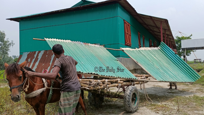 kurigram_school.jpg