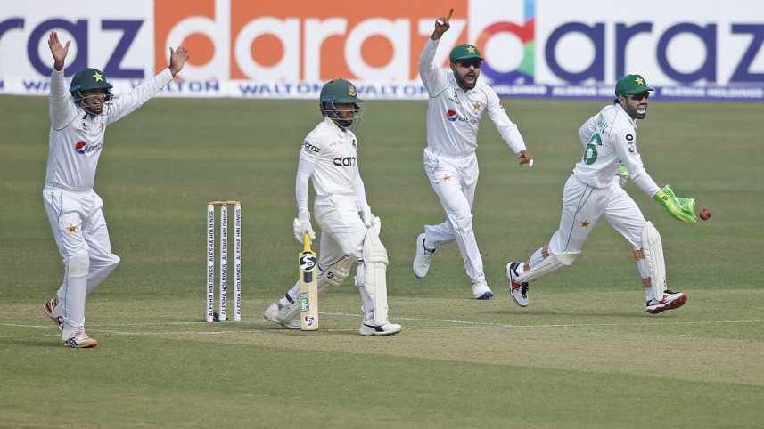 mominul_haq_vs_pakistan.jpg
