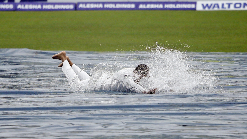 shakib_al_hasan_skid.jpg