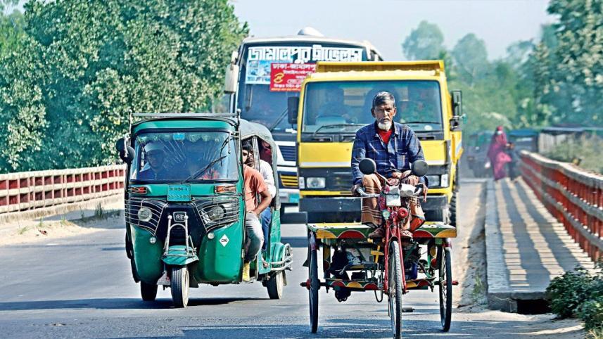three_wheelers.jpg