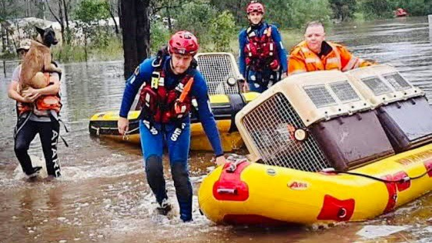 sydney_flood_2.jpg