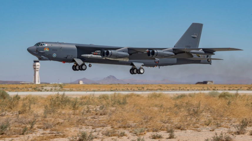 b52.jpg