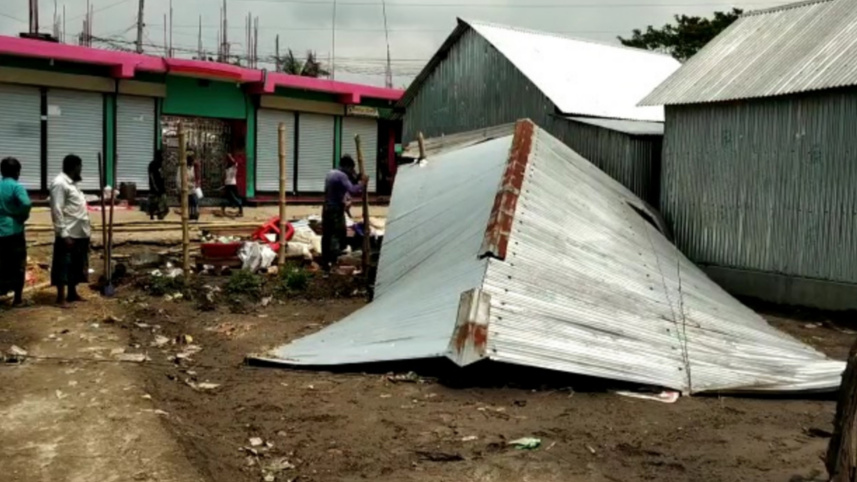 brahmanbaria_storm_pic_02_0.jpg