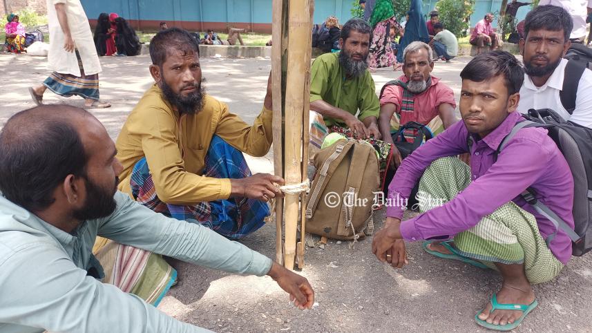 lalmonirhat_job_crisis-02.jpg