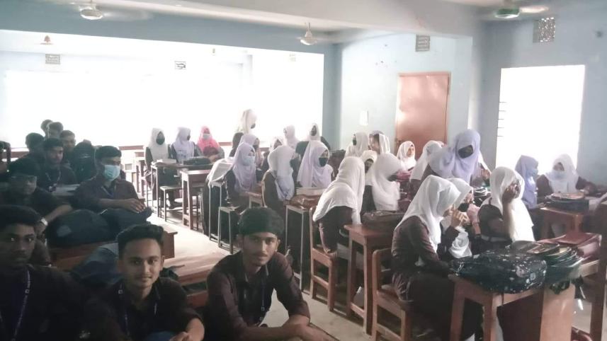 ashulia_college.jpg