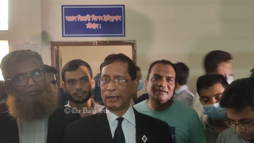 naughaanttite-bomaa-haamlaa1.jpg