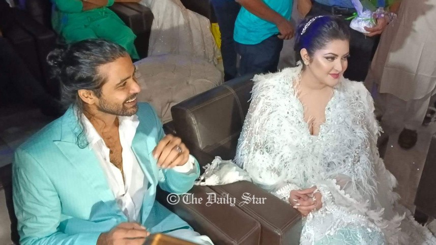 পরীমনি