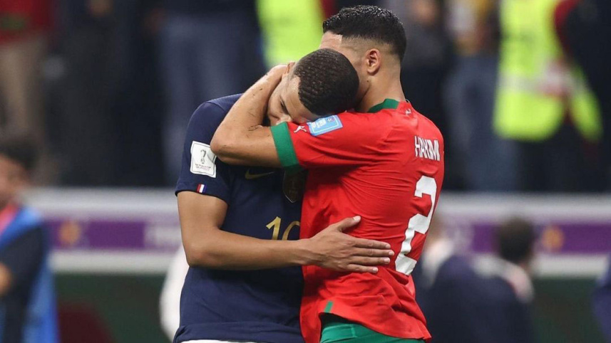 mbappe-hakimi.jpg