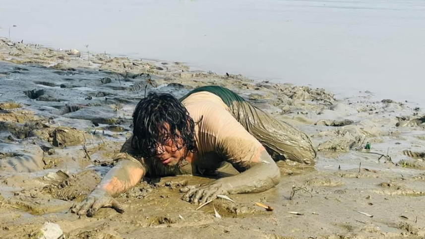 zayed-khan.jpg