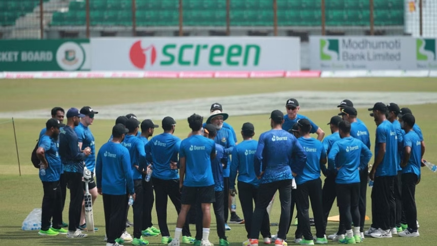 hathurusinghe.jpg