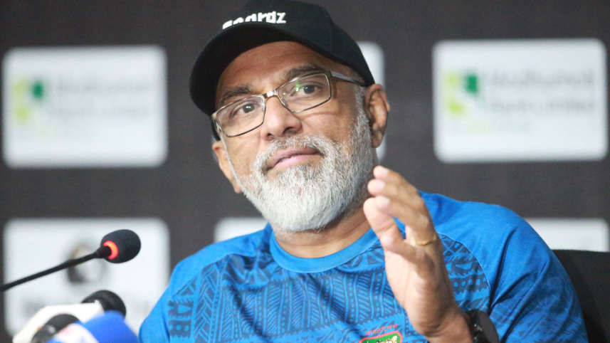 hathurusinghe.jpg