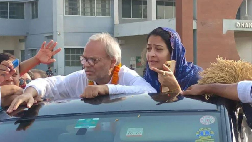 rizvi.jpg