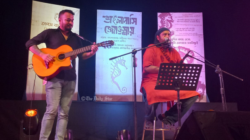 mohiner-ghoraguli-5_ds.jpg