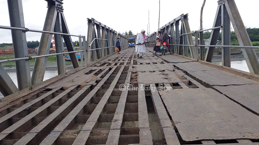 b-bridge-1.jpg