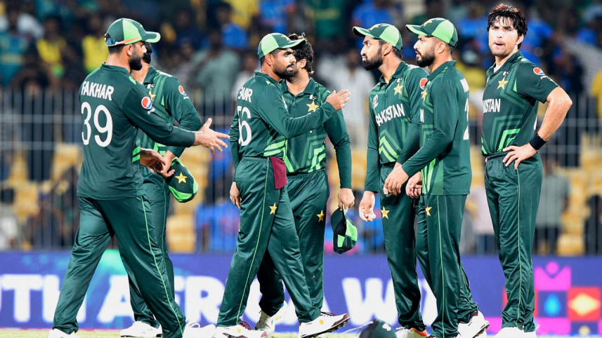 স্লো ওভার রেটের জন্য পাকিস্তানকে জরিমানা