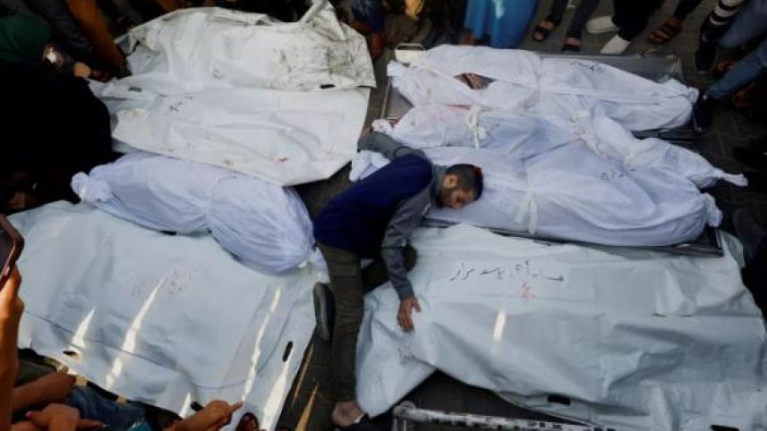 গাজাগাজায় ইসরায়েলি হামলা