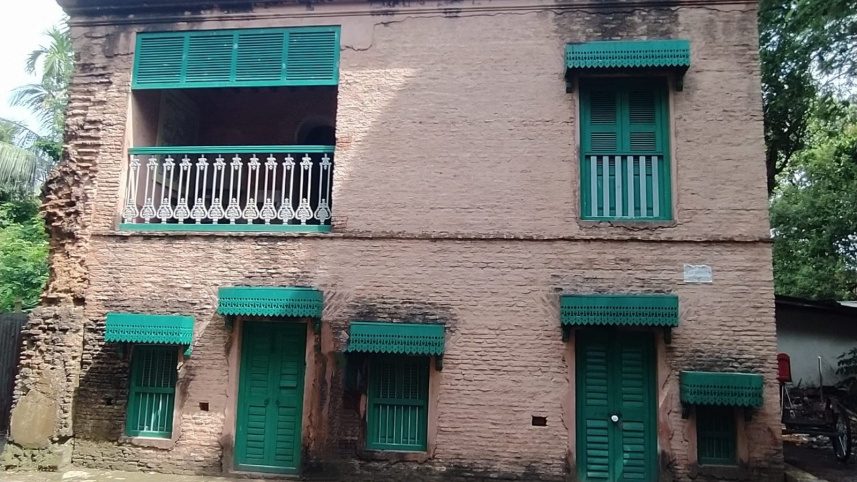 ভাই গিরিশ চন্দ্র সেনের বাড়ি