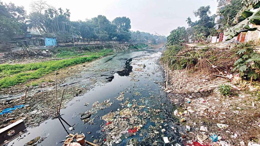 দখল-দূষণে মরছে নদী