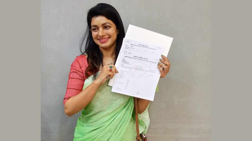 সংরক্ষিত নারী আসন: আওয়ামী লীগের মনোনয়ন ফরম কিনলেন সোহানা সাবা