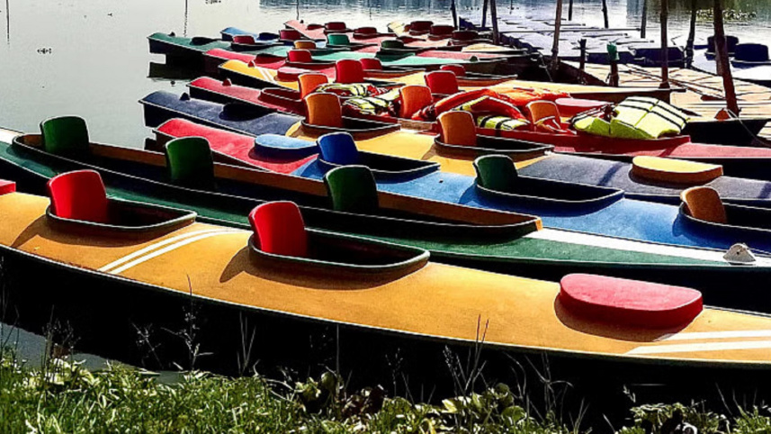 kayaking.jpg