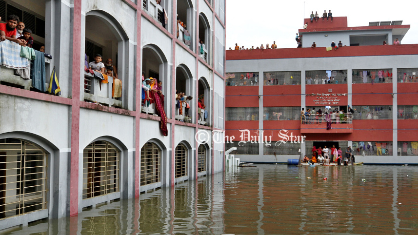 কমছে নদ-নদীর পানি, সারা দেশে কমবে বৃষ্টি