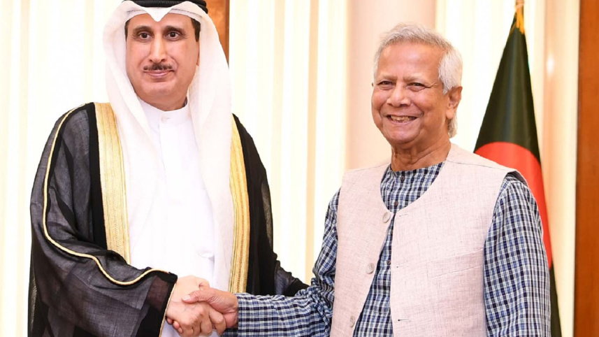 kuwait_envoy_with_yunus.jpg