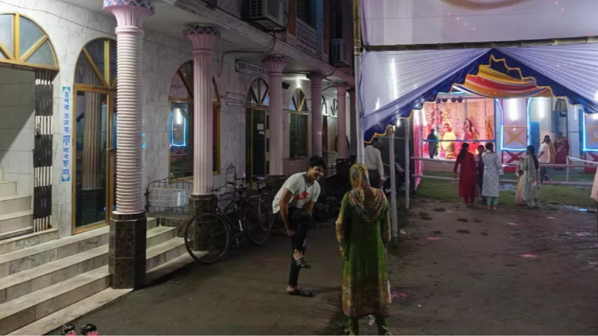 lalmonirhat_temple_and_mosque.jpg