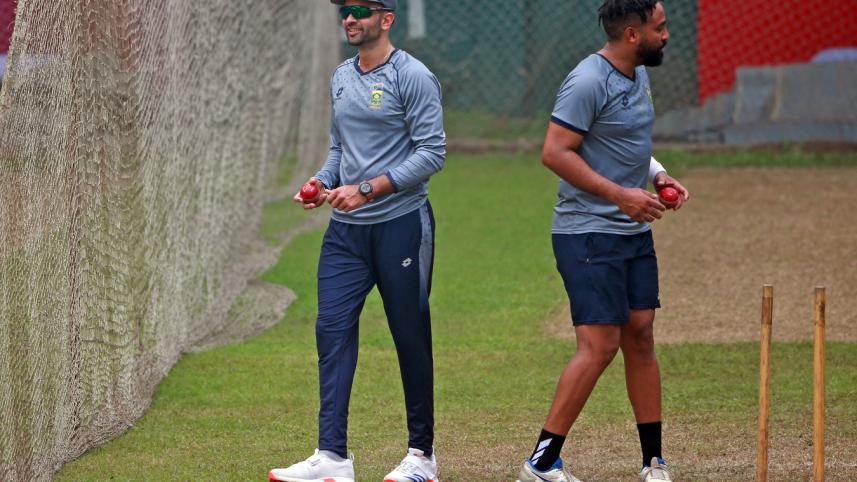 Keshav Maharaj