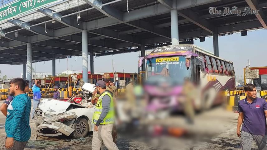 toll_plaza_accident.jpg