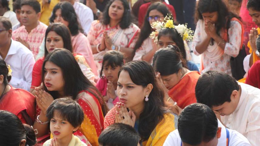 সরস্বতী, সরস্বতী পূজা, হিন্দু সম্প্রদায়, জগন্নাথ হল,