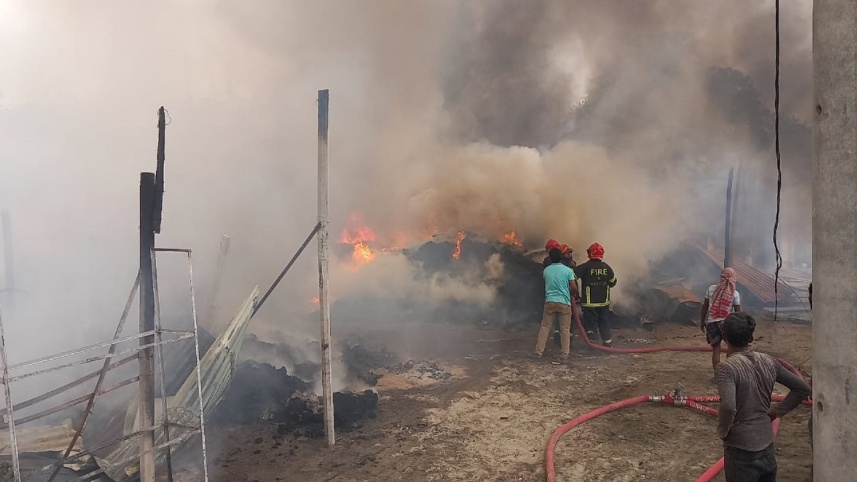 fire_in_cotton_godown.jpg