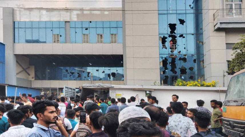 narayanganj_epz_factory_vandalism_12apr25.jpg