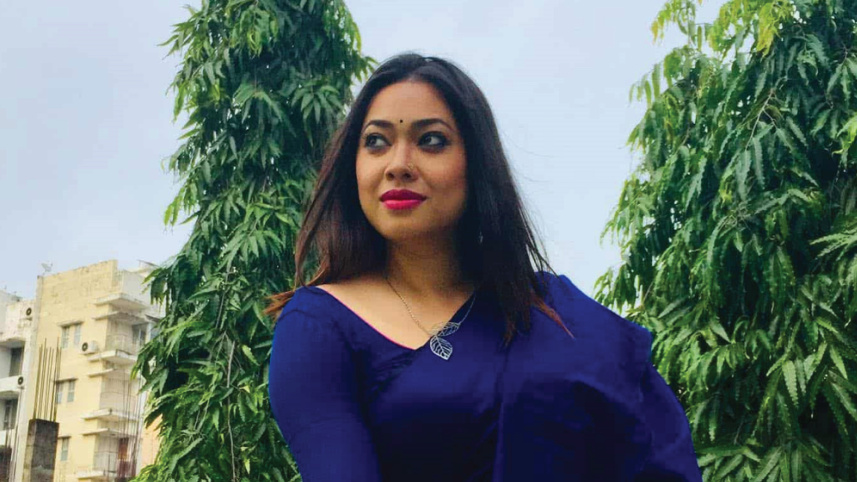 shaanu-1-01.jpg