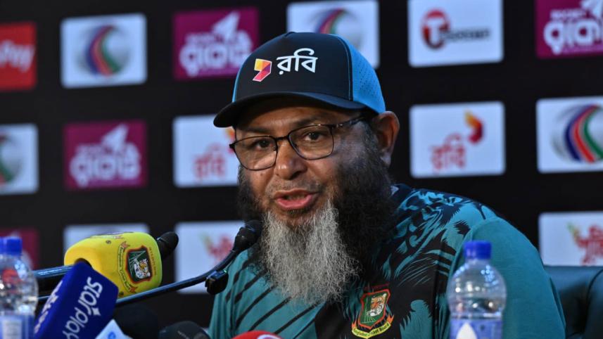 mushtaq.jpg