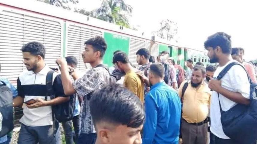 ট্রেন.jpg