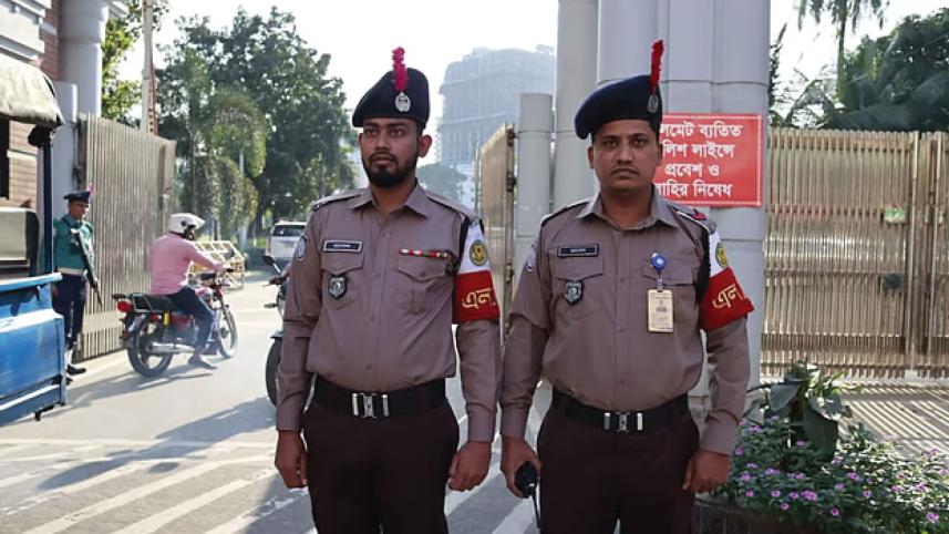 police-uniform.jpg