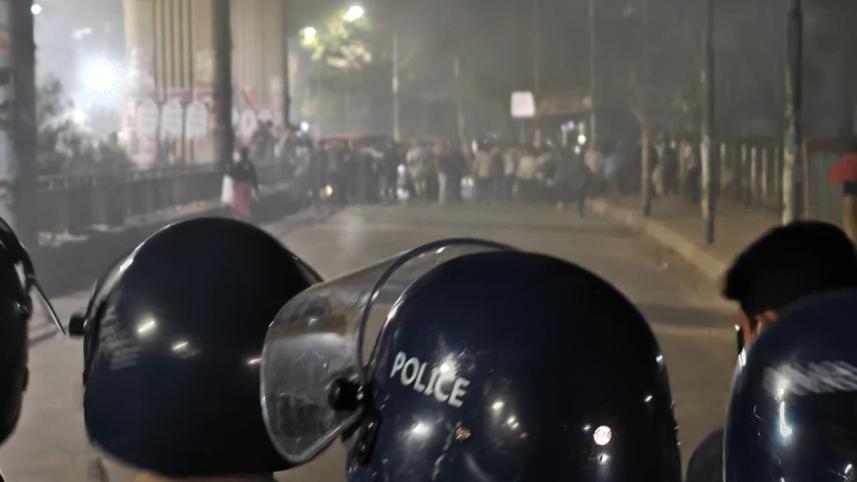 পুলিশ.jpeg