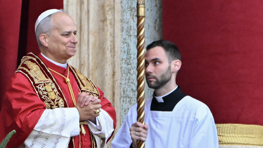 afp_20251225_88zv2xv_v1_highres_vaticanreligionurbiorbichristmas.jpg