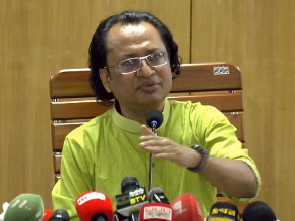 তথ্য উপদেষ্টা