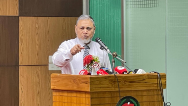 অনুষ্ঠানে বক্তব্য দিচ্ছেন সিইসি এ এম এম নাসির উদ্দিন। ছবি: স্টার