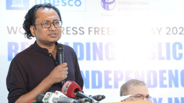 অনুষ্ঠানে বক্তব্য দিচ্ছেন ড. জাহেদ উর রহমান। ছবি: স্টার