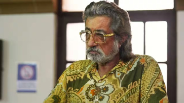 Shakti Kapoor.