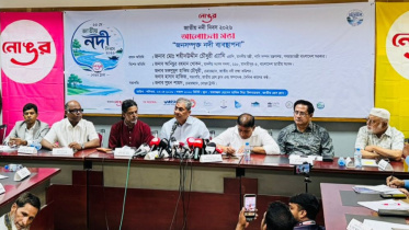 নোঙর আয়োজিত অনুষ্ঠানে কথা বলছেন শহীদউদ্দিন চৌধুরী এ্যানি। ছবি: স্টার