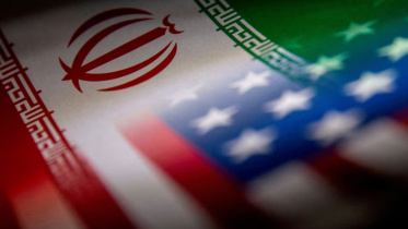 iran and usa flag illustration
